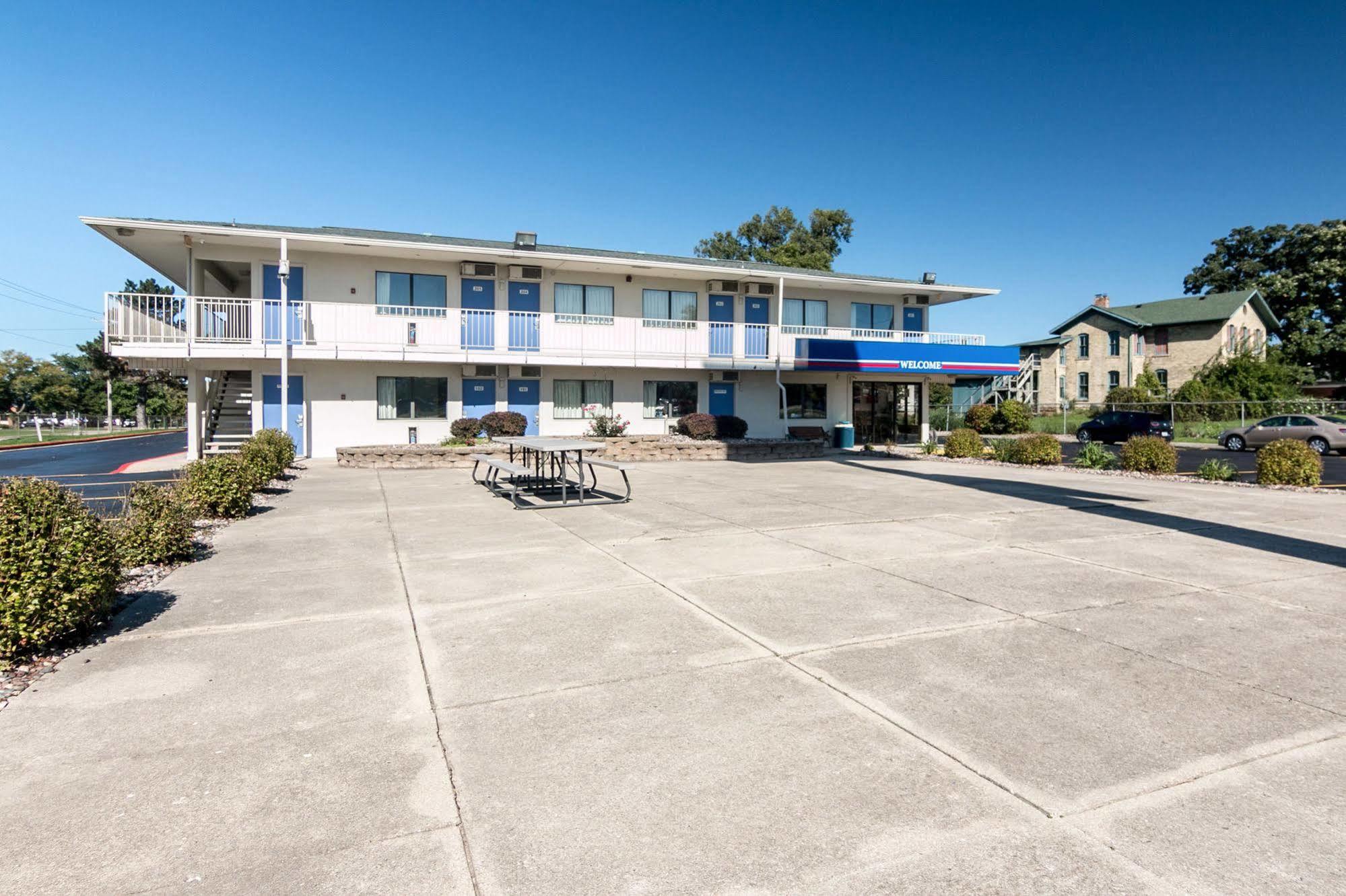 Motel 6-Janesville, Wi Extérieur photo