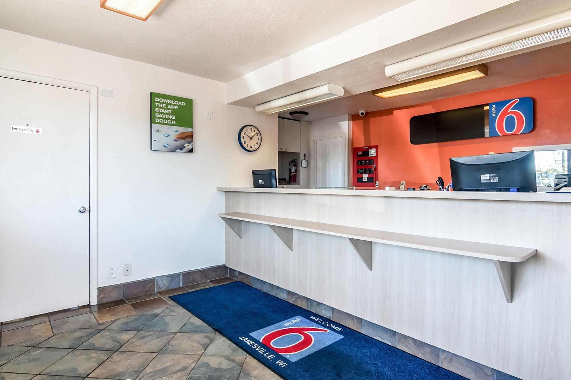 Motel 6-Janesville, Wi Extérieur photo