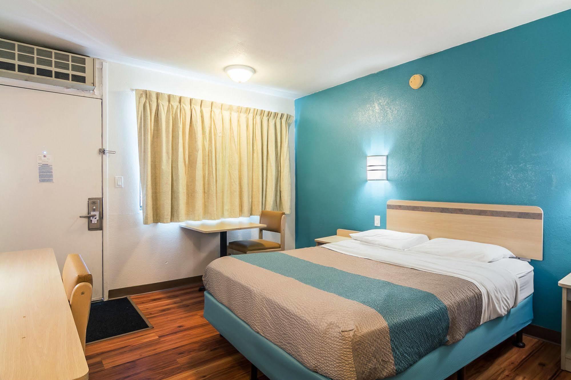 Motel 6-Janesville, Wi Extérieur photo