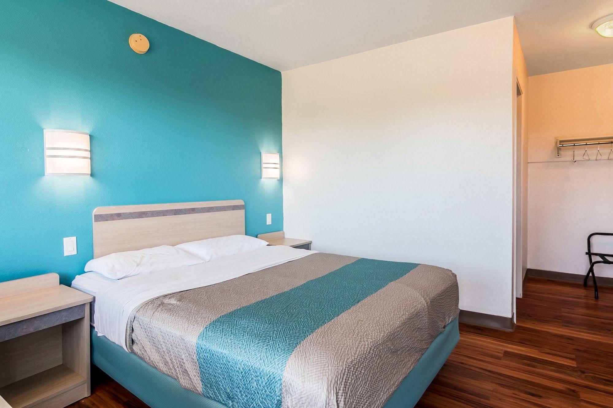 Motel 6-Janesville, Wi Extérieur photo